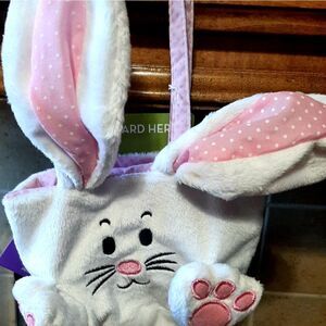 Easter Basket. Child Infant. With Gift Card Slot